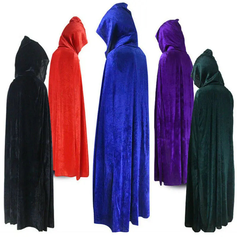 Velvet Hooded Vampire Cloak – costume photo 3