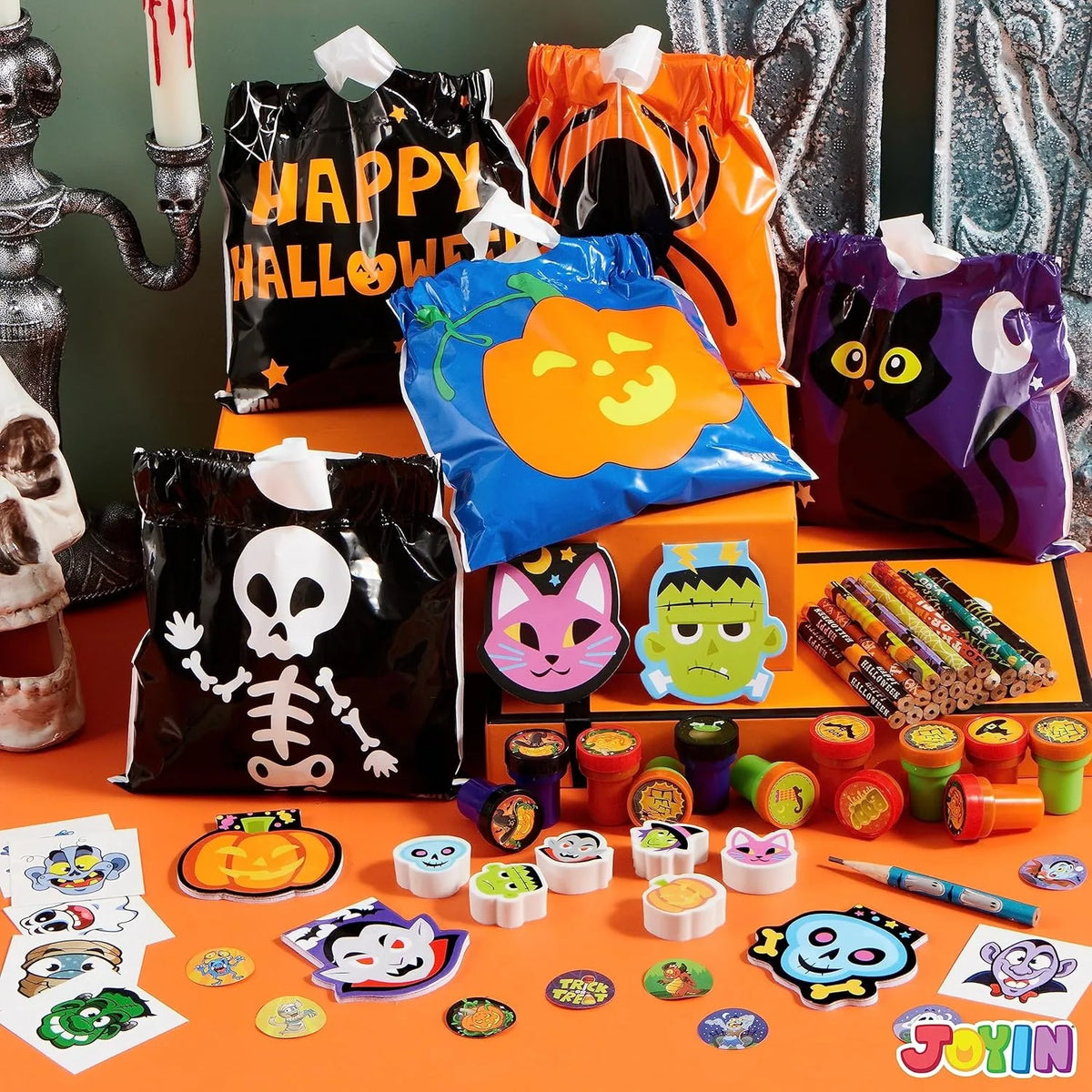 168-Piece Halloween Stationery Party Favor Set – party favors photo 6