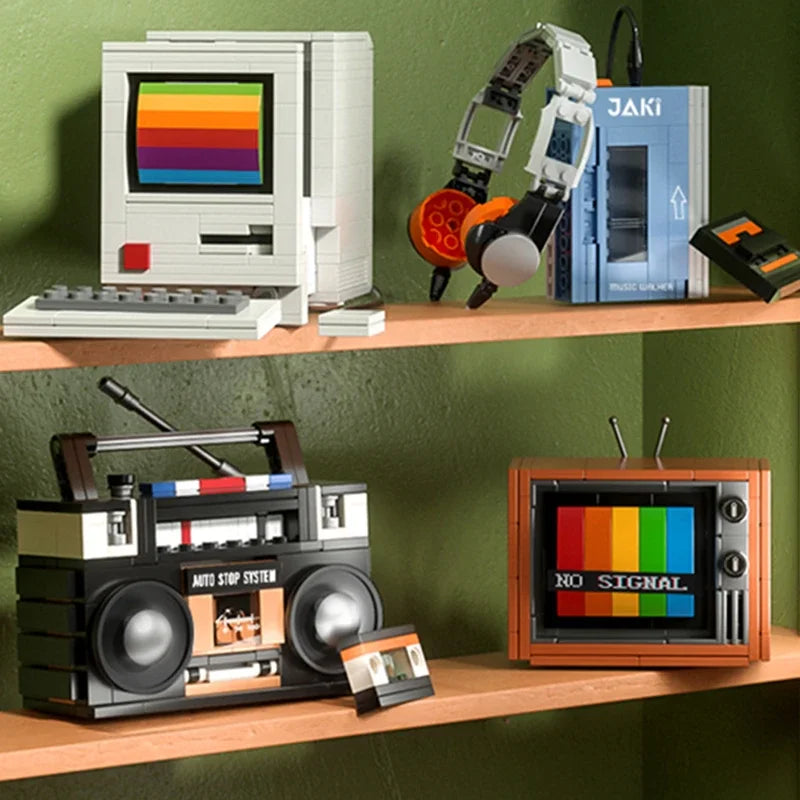 Retro Electronics Mini Building Block Sets – TV, Computer, Walkman, Game Console & Radio Brick Models, 132–274 Pcs