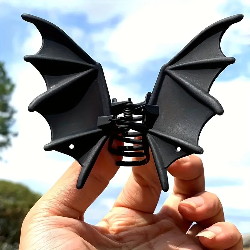 Gothic Bat Hair Clip – hair accessory photo 5
